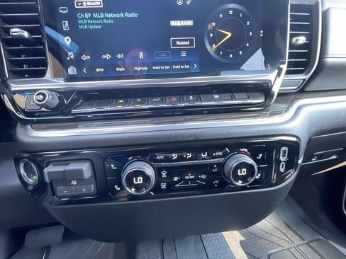 Used 2026 Chevrolet Silverado 1500 RST w/ RST Select Package RWD image 33