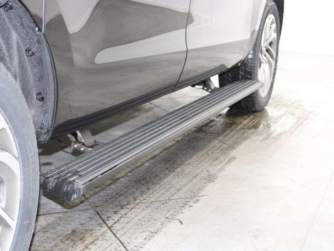 New 2026 Lincoln Navigator L Reserve AWD/4WD image 13