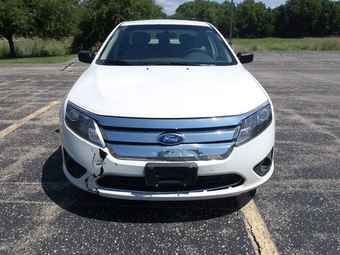 Used 2012 Ford Fusion S image 3