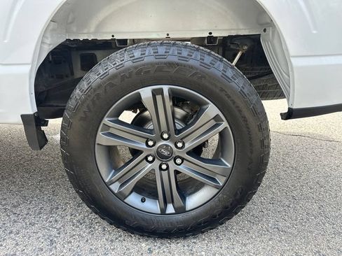Used 2023 Ford F150 Lariat AWD/4WD image 14