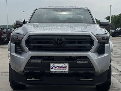 New 2026 Toyota Tacoma SR5 AWD/4WD image 7
