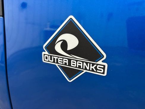 Used 2025 Ford Bronco Sport Outer Banks w/ Topo Graphic Package image 40