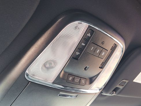 Used 2019 Jeep Grand Cherokee Limited image 31