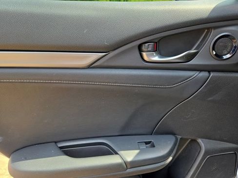 Used 2017 Honda Civic EX-L image 20
