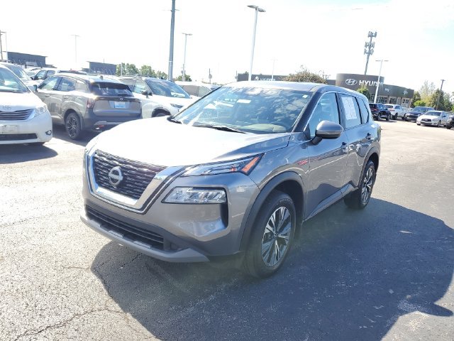 Certified 2023 Nissan Rogue SV AWD/4WD image 2