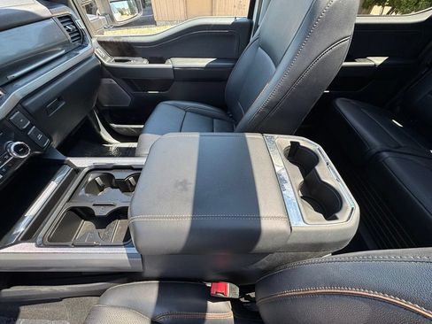 Used 2025 Ford F250 Lariat w/ Lariat Ultimate Package AWD/4WD image 25