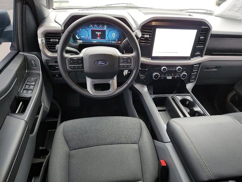 Used 2025 Ford F150 XLT w/ Equipment Group 301A Standard image 9