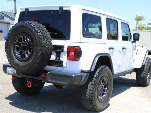 Used 2021 Jeep Wrangler Unlimited Rubicon w/ Xtreme Recon 35" Tire Package AWD/4WD image 5