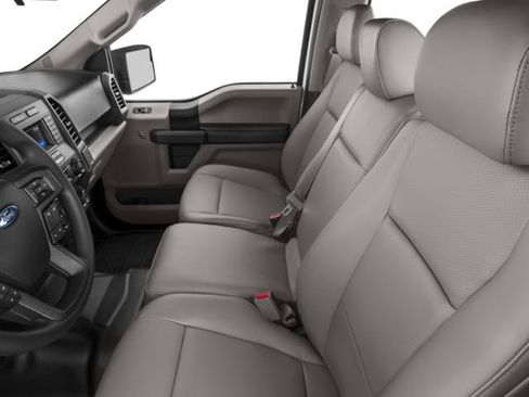 Used 2016 Ford F150 XLT w/ Equipment Group 302A Luxury image 9