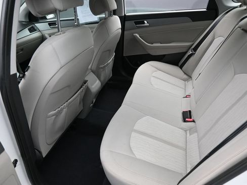 Used 2016 Hyundai Sonata SE FWD image 30