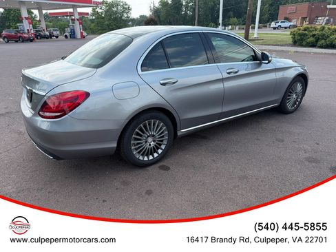 Used 2015 Mercedes-Benz C 300 4MATIC Sedan image 5