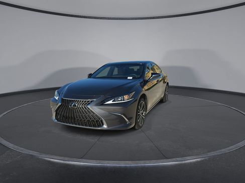 Used 2025 Lexus ES 350 w/ Premium Package FWD image 4