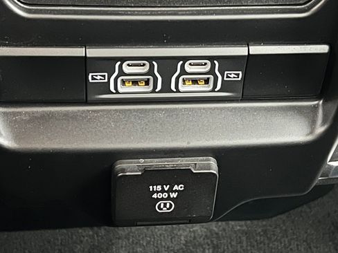 Used 2021 RAM 1500 Big Horn image 36