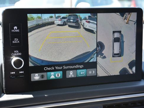 Used 2023 Honda Pilot Elite image 26