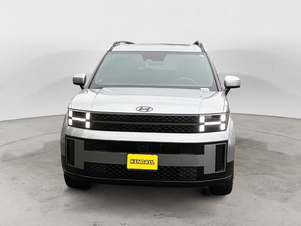 Used 2025 Hyundai Santa Fe Calligraphy AWD/4WD image 2