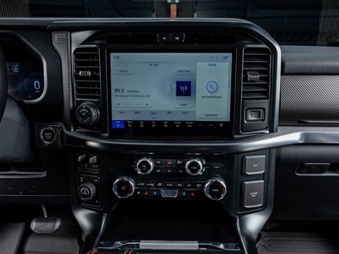 Used 2025 Ford F150 Raptor image 23