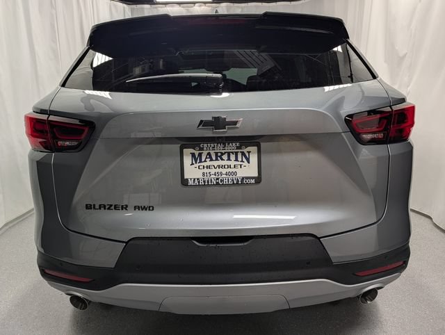 New 2026 Chevrolet Blazer LT w/ Midnight/Sport Edition AWD/4WD image 4