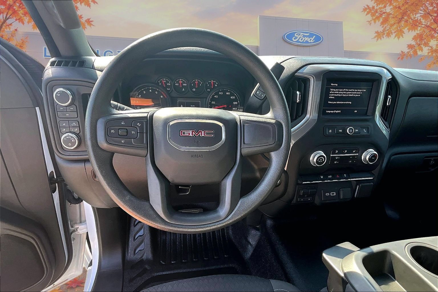 Used 2024 GMC Sierra 2500 Pro w/ Convenience Package AWD/4WD image 9