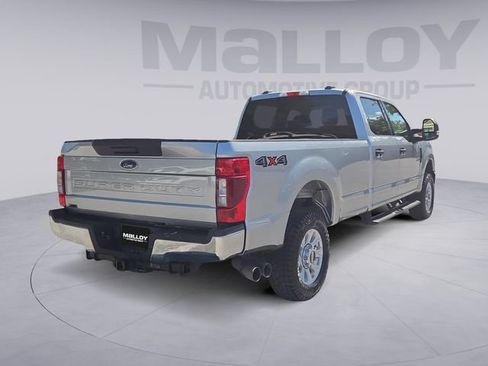 Used 2022 Ford F250 XLT AWD/4WD image 5