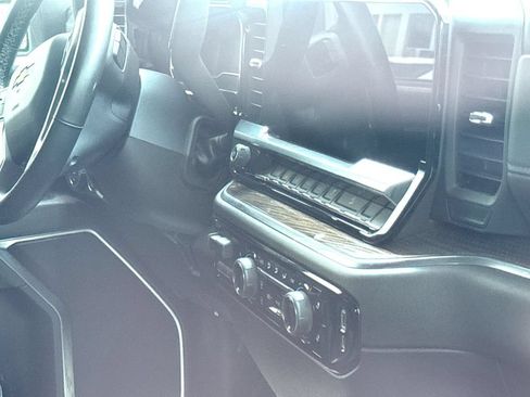 Used 2025 Chevrolet Silverado 2500 LT AWD/4WD image 14