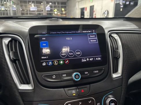 Used 2024 Chevrolet Malibu LT image 24