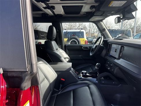 Certified 2025 Ford Bronco Badlands image 35