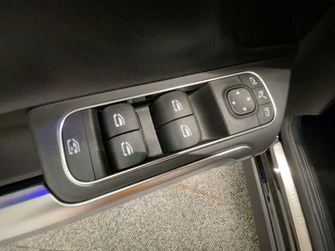 New 2026 Mercedes-Benz GLB 250 GLB 250 image 13