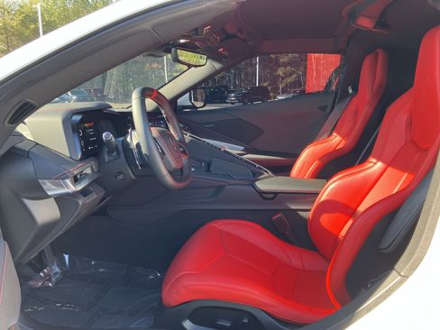 Used 2025 Chevrolet Corvette Stingray Coupe w/ 1LT image 16