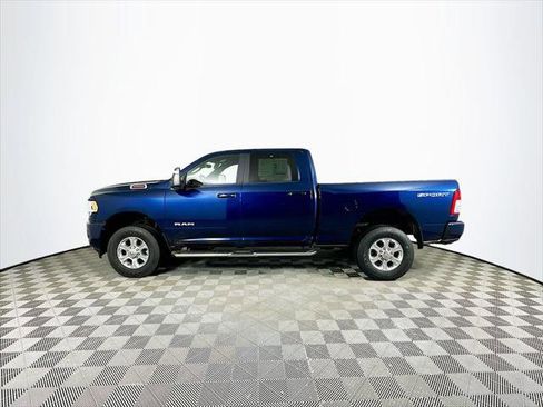 Used 2024 RAM 2500 Big Horn w/ Sport Appearance Package image 7