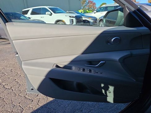 New 2026 Hyundai Elantra Blue image 34