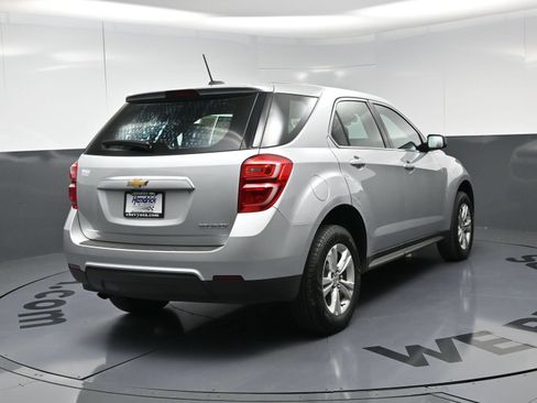 Used 2016 Chevrolet Equinox LS FWD image 9