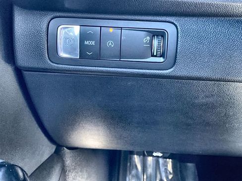 Certified 2026 Chevrolet Traverse LT w/ Driver Confidence Package image 10