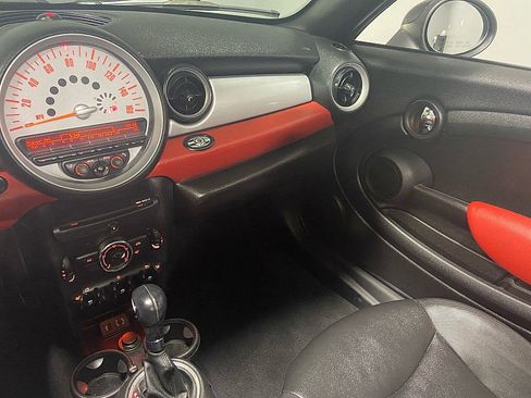 Used 2014 MINI Cooper Roadster image 27