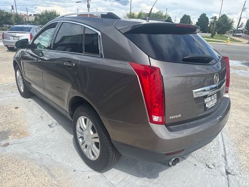 Used 2012 Cadillac SRX Luxury FWD image 3