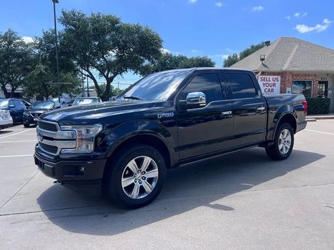 Used 2018 Ford F150 Platinum w/ Equipment Group 701A Luxury AWD/4WD image 4