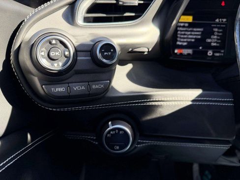 Used 2018 Ferrari 488 GTB image 26