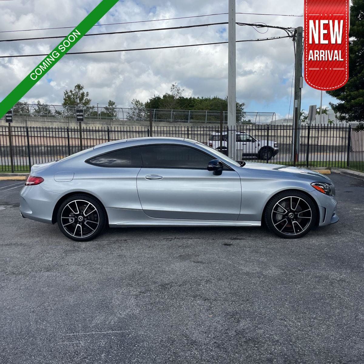 Used 2023 Mercedes-Benz C 300 Coupe image 1