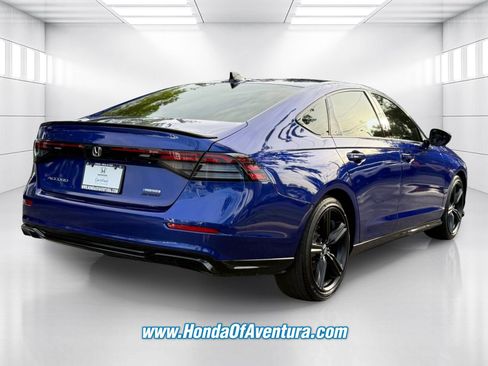 Used 2024 Honda Accord Sport image 5