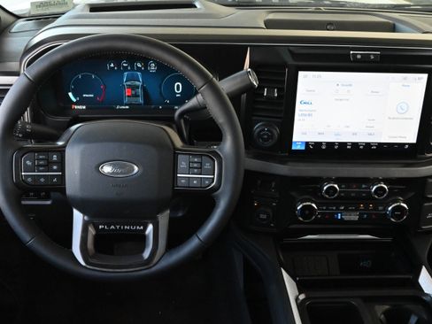 Used 2026 Ford F450 Platinum w/ FX4 Off-Road Package AWD/4WD image 21