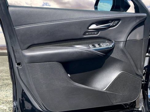 Certified 2024 Cadillac XT4 Sport image 19