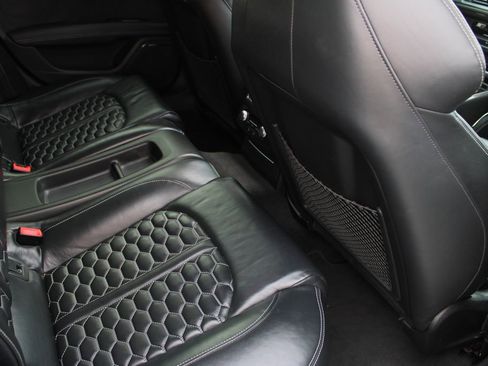 Used 2017 Audi RS 7 Prestige image 46