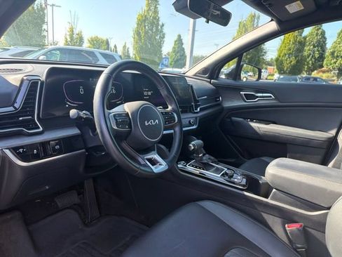 Used 2025 Kia Sportage X-Line AWD/4WD image 12