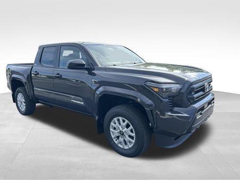 New 2026 Toyota Tacoma SR5 AWD/4WD image 7