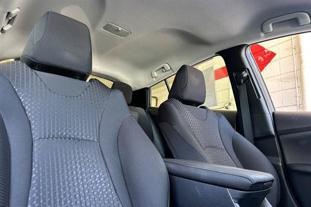 Used 2016 Toyota Prius Two FWD image 17