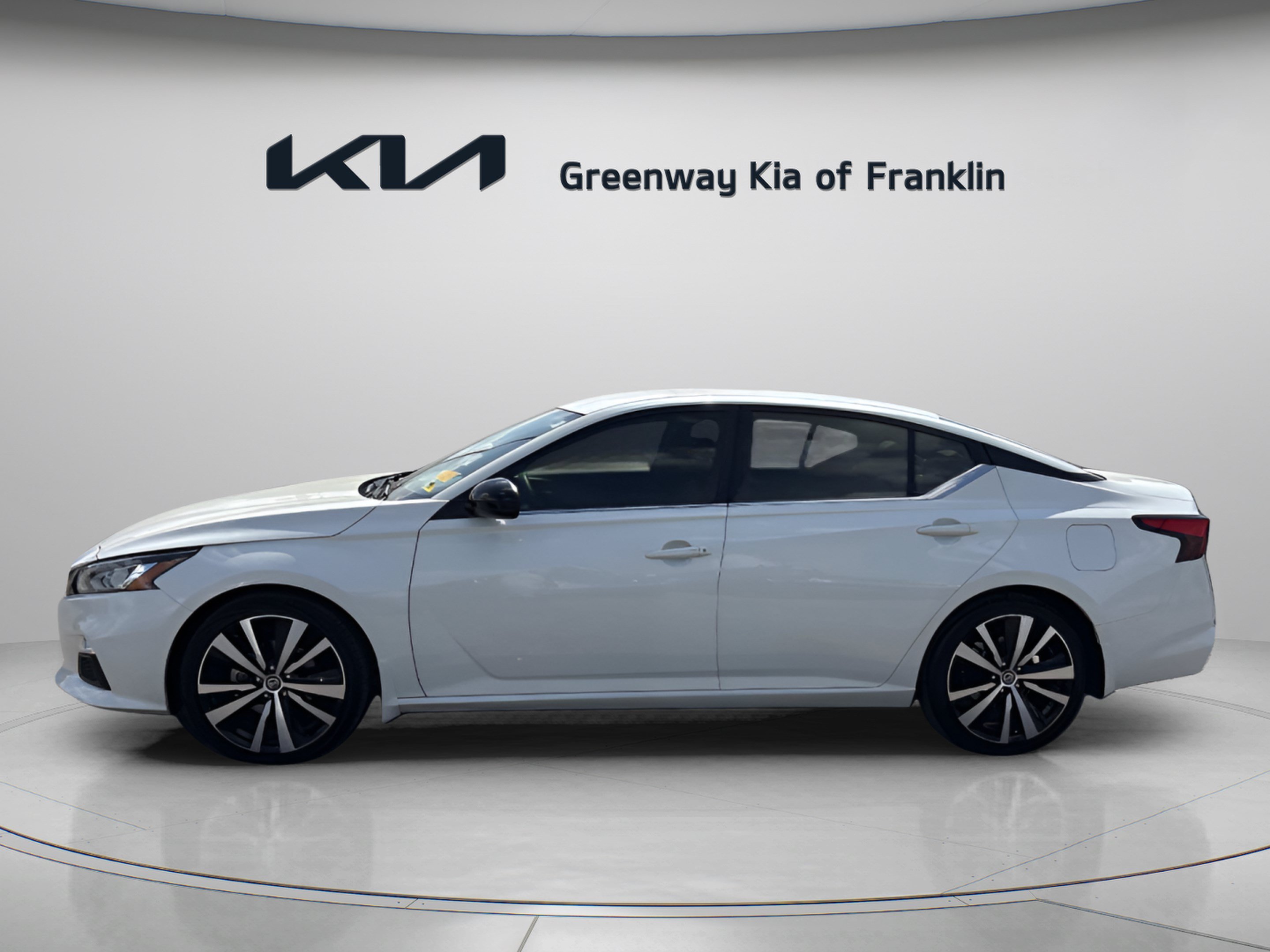Used 2020 Nissan Altima 2.5 SR FWD image 4