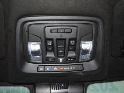 Used 2024 GMC Sierra 1500 Denali Ultimate AWD/4WD image 57