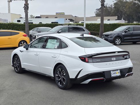 New 2025 Hyundai Sonata SEL image 8