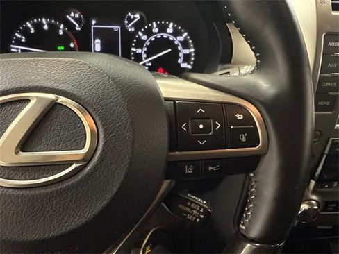 Used 2021 Lexus GX 460 Premium w/ Premium Package image 9