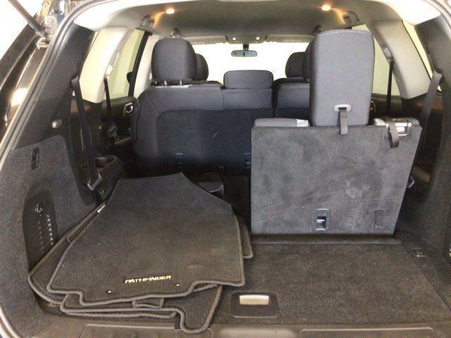 Used 2020 Nissan Pathfinder S AWD/4WD image 14