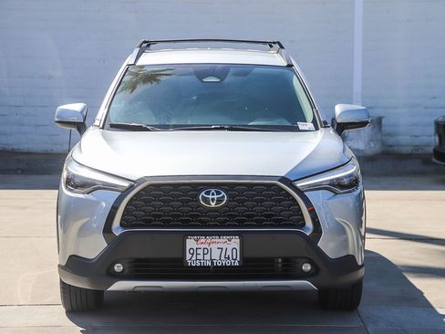 Certified 2023 Toyota Corolla Cross XLE w/ Black Badges Package (TMS) FWD image 2